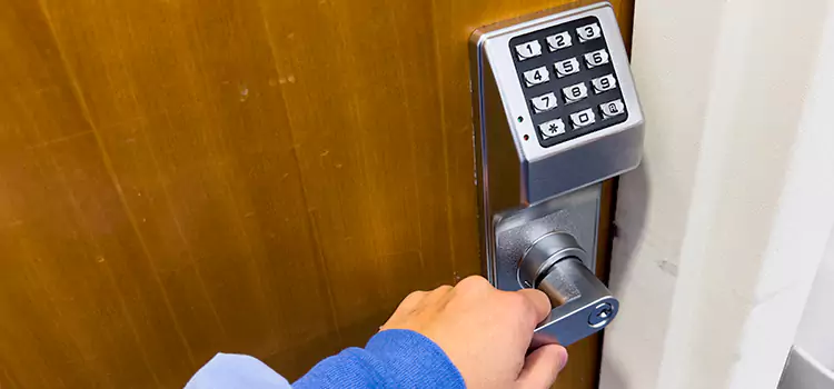 Why Choose Us for Your Keypad Lock Needs in Roselle, NJ?